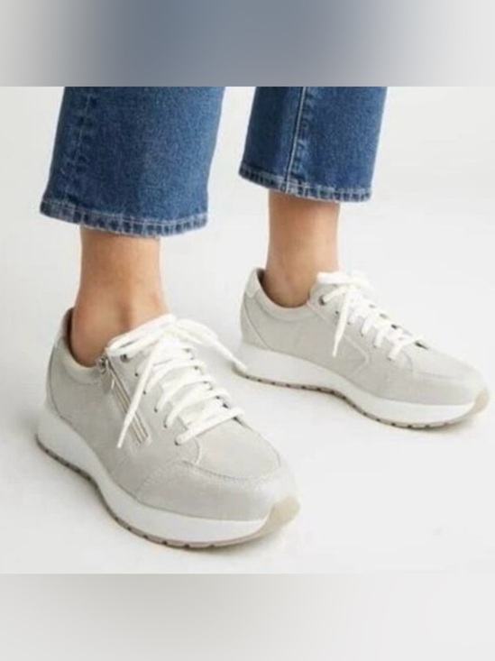 Munro Shoes - Athleisure Suede Lace-Up Sneakers Gray Size 11 Medium Width Side Zipper Office